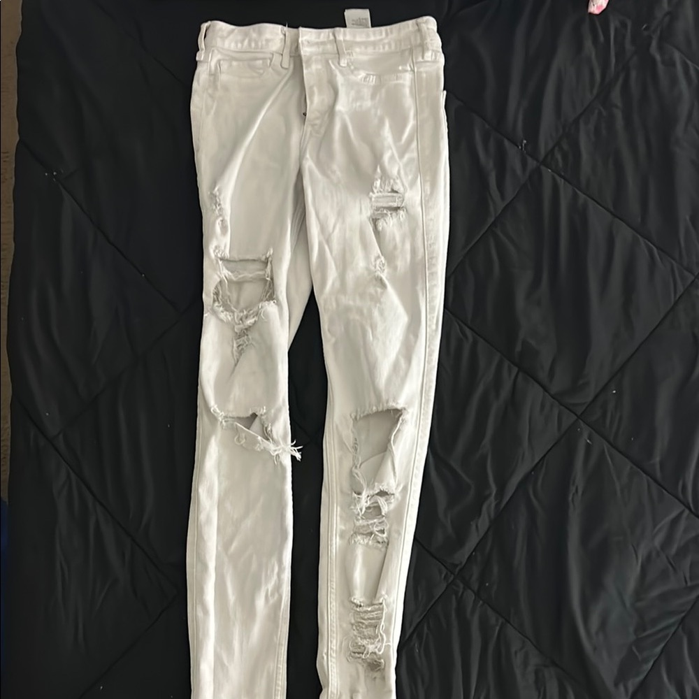 Distressed White Skinny Jeans